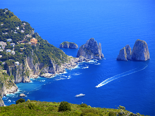 Progetto utilizzo e fruizione Aree demaniali marittime del Comune di Capri
